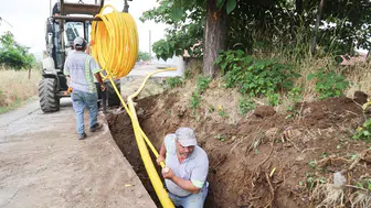 Samsun Canik ilçesinde evlere doğal gaz hattı çekiliyor