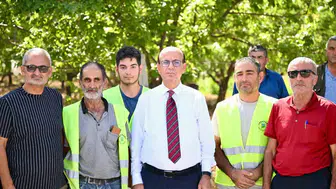 Yeşilyurt’ta yol ve kaldırım mesaisi hız kazandı