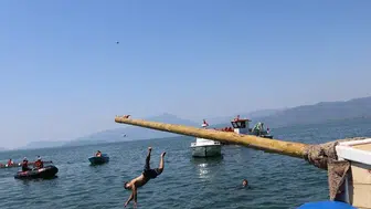 Köyceğiz’de denizcilik bayramı renkli yarışmalarla kutlandı