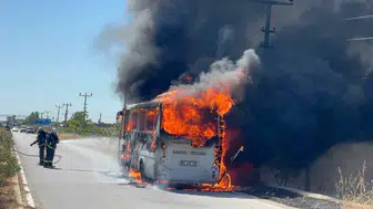 Antalya’da yolcu midibüsünde korku dolu anlar