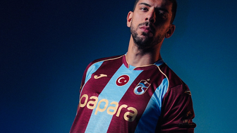 Trabzonspor savunmaya dev takviye: Milli futbolcu resmen bordo-mavili formayı giydi