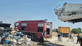Tuşba caddelerinde çöp kamyonu paniği