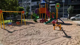 Manisa’daki çocuk parklarında zeytin çekirdeği devri başladı