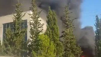 Adana'daki yatak fabrikasında gece yarısı yangını