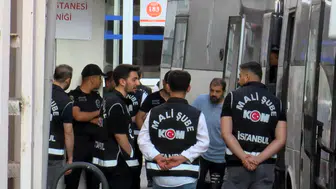 İzmit Belediyesi operasyonunda 31 kişi gözaltına alındı