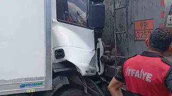 Osmaniye TAG Otoyolu’nda tır kazası 2 yaralı