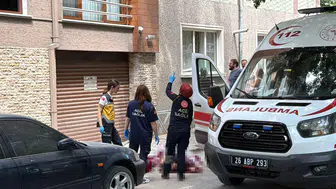 Eskişehir’de pencere faciası Yaslandığı korkuluk kopunca yere çakıldı