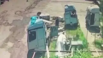 Silopi’de köpek saldırıları mahalleliyi sokağa çıkamaz hale getirdi