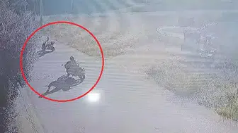 Manavgat yolunda dikkatsizlik iki sürücüyü hastanelik etti