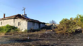 Manisa Selendi’de korkutan yangın Bir ev küle döndü