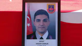 Uzman çavuş ve ailesi son yolculuğuna uğurlandı