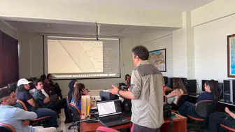 Balıkesir Üniversitesi öğrencileri İHA ile harita yapmayı öğreniyor