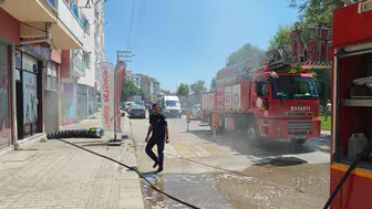 Eskişehir’de apartman otoparkında yangın paniği