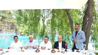 Erzurum’da ulaşım ve altyapı sorunları için yol haritası çizildi