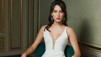 Merve Çağıran sosyal medyadaki cesur pozlarıyla dikkatleri üzerine çekti