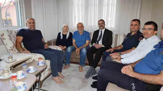 Karacasu Kaymakamı şehit yakınları ve gazilerin kapısını çaldı