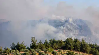 Pamukkale sınırındaki orman yangınında kritik aşama