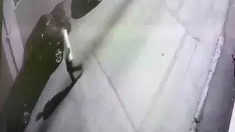 Elini öptüğü yaşlı adamı 2 milyon lira dolandıran şüpheli yakalandı