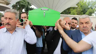 Kayseri belediyesinde acı veda Mustafa Tümgüç son yolculuğuna uğurlandı