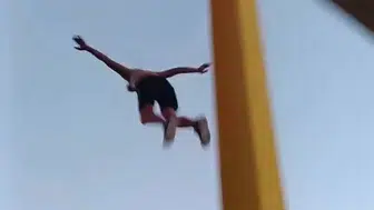 Manavgat Köprüsü'nde ölüme davetiye çıkaran atlayışlar