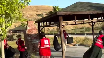 Cizreli gönüllüler Dicle Nehri kıyısını çöplerden arındırdı
