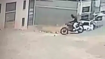 Hatay'da şantiyeden motosikletini soğukkanlılıkla çaldılar
