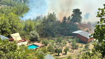 Kumluca Yazır Mahallesi ormanlık alanında yangın paniği