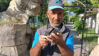 Erzurum’da temizlik işçisinden örnek hayvanseverlik