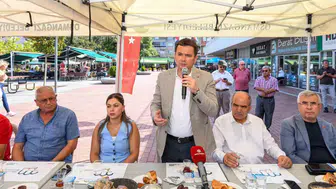 Osmangazi Belediye Başkanı Erkan Aydın mahalle sakinleriyle buluştu