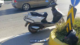 Manavgat'ta kavşak kazası Bir kişi hastaneye kaldırıldı