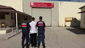 Bilecik yol uygulamasında kaçakçılık suçlusunu jandarma yakaladı
