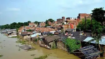 Hindistan'da muson felaketi 16 can aldı