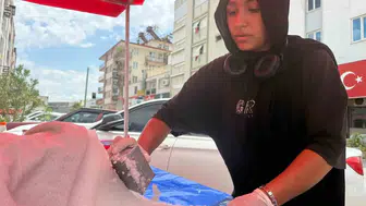 Torosların zirvesinden gelen serinlik 14 yaşındaki Kübra’nın tezgahında