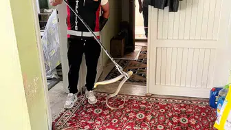 Bartın’daki bir evin içine giren yılan paniğe yol açtı