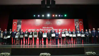 Muhtarlara sosyal yardım eğitimi verildi