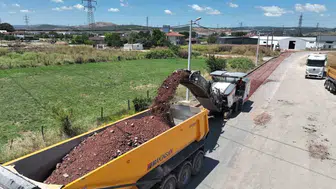 Kartepe’de Reform Caddesi’ne dev asfalt yenileme operasyonu