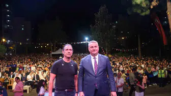 Düziçi halkı Kıraç şarkılarıyla geceyi noktaladı