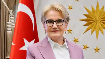 Siyasete yeni bir soluk: Kendi adını taşıyan vakfı kurdu