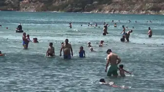 Deniz keyfi yerini güvenlik önlemlerine bıraktı: 6 ilde plajlar boşaltıldı