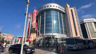 İzmit Belediye Başkanı Hürriyet ve eşine operasyon