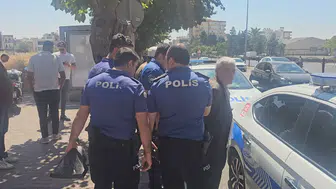 Şanlıurfa'da durakta dehşet Boşanma aşamasındaki eşini vurdu