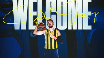 Sertaç Şanlı Fenerbahçe formasına geri döndü