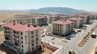 Adıyamanlı depremzedeler yeni evlerinde huzuru buldu