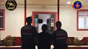Manavgat'ta uzun süredir aranan firari yakayı ele verdi