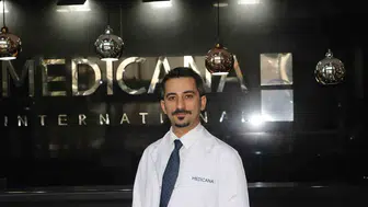 Beyin ameliyatında hasta konuşarak tümörden kurtuluyor