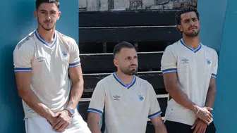 Erzurumspor yeni sezon için Palandöken esintili formayı tanıttı