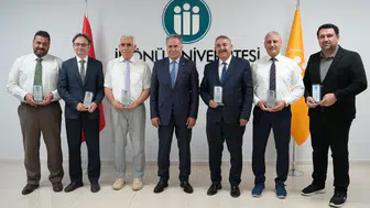 İnönü Üniversitesi bilim üreten hocalarını ödüllendirdi