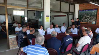 Çanakkale Valisi Etili Köyü’nde talepleri dinledi