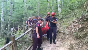 Oylat Şelalesi’nde yürüyüş yapan kadın uçurumdan yuvarlandı
