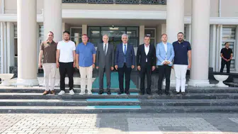 Düzce protokolü Düzcespor için tek yumruk oldu